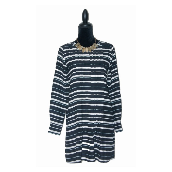 NWOT Ann Taylor Loft Pleated Flouncy Shirt Dress - Picture 1 of 6